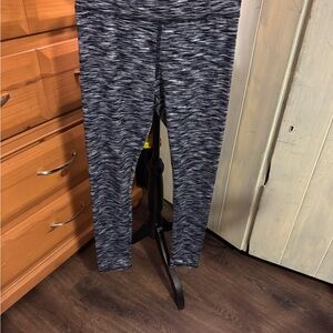 Avia Black and Gray Leggings